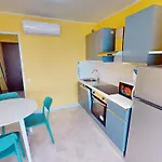 Avec Terrasse Face Et Wifi A - Fr-1-196-369 Apartment