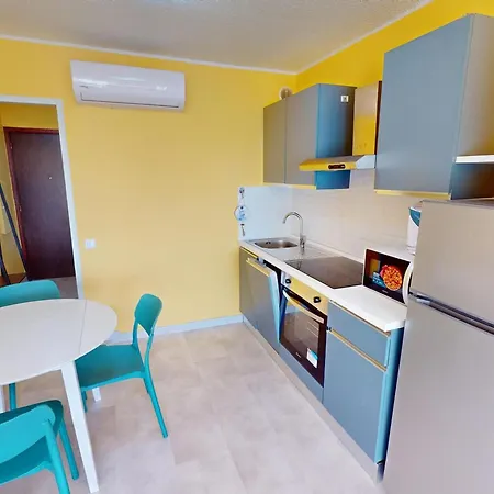 Avec Terrasse Face Et Wifi A - Fr-1-196-369 Διαμέρισμα